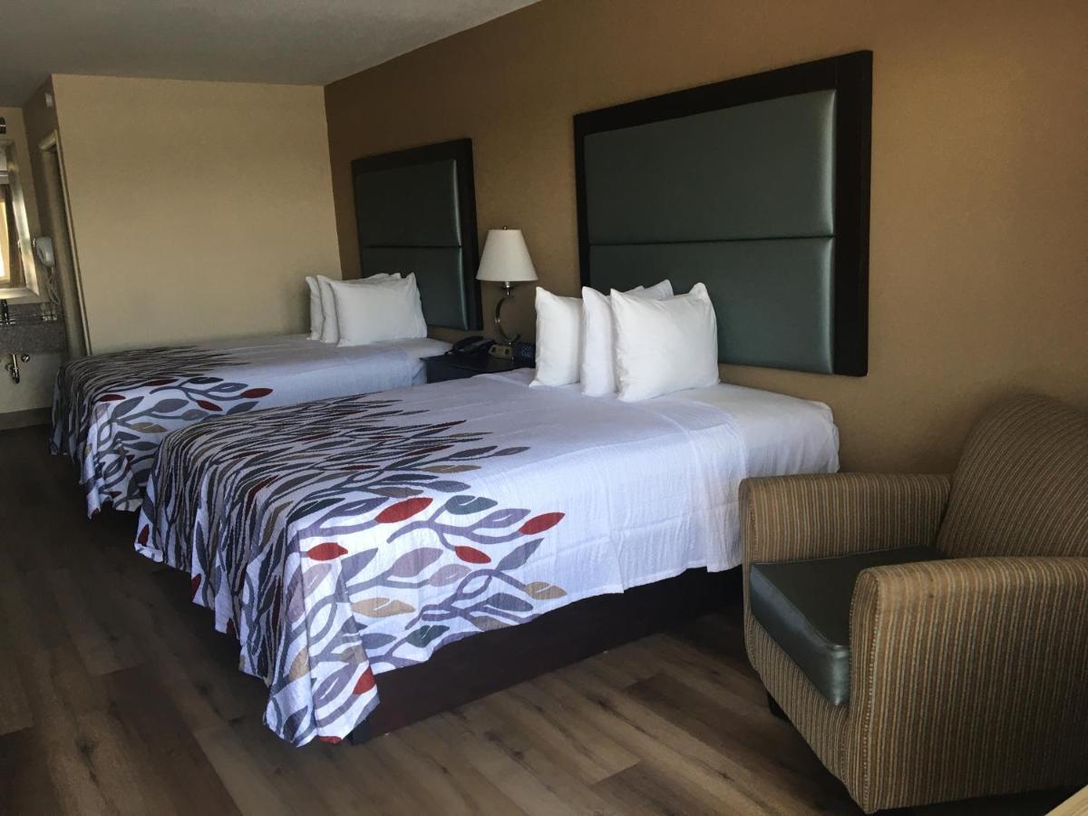 Red Roof Inn Staunton Ngoại thất bức ảnh