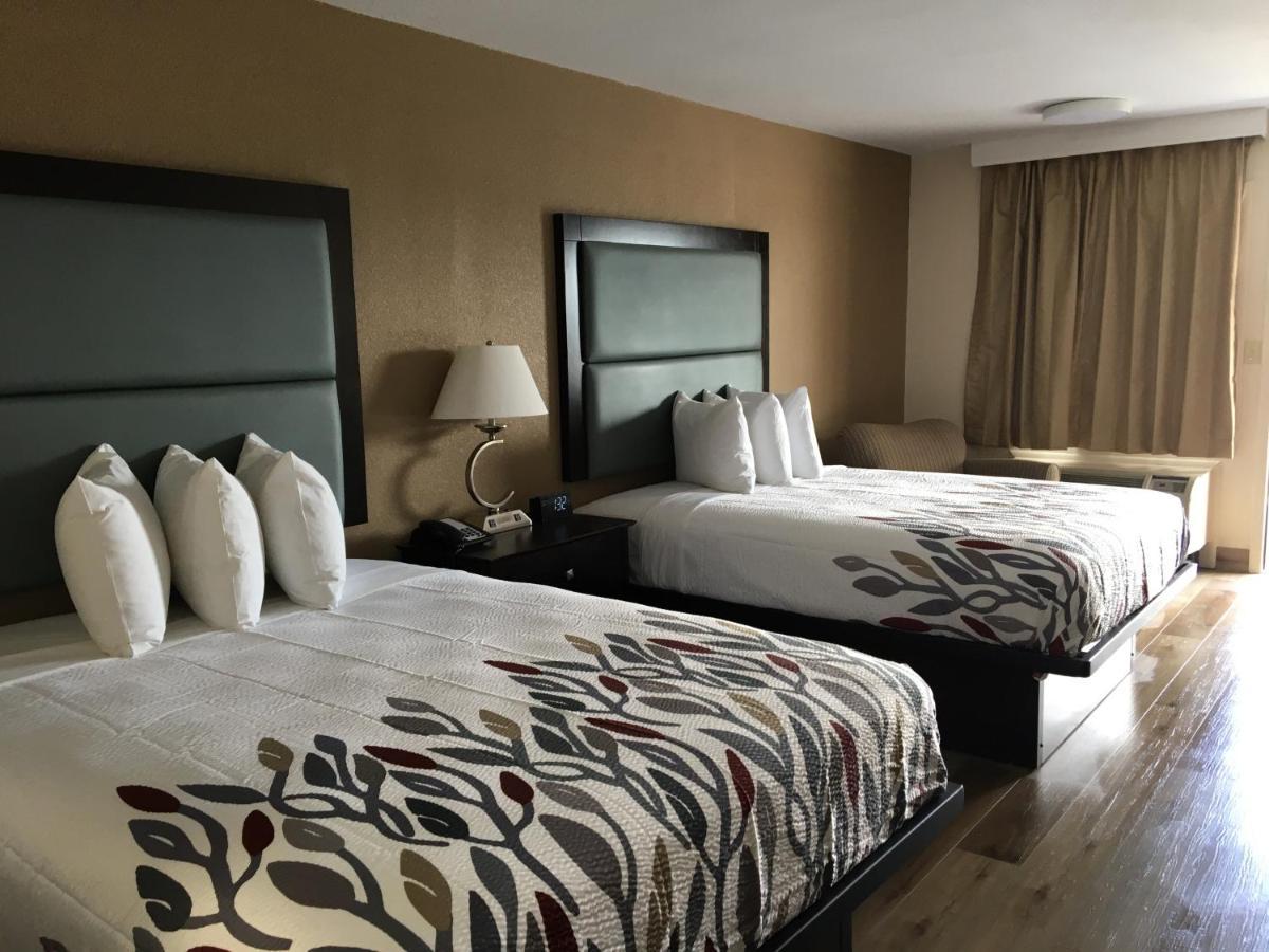 Red Roof Inn Staunton Ngoại thất bức ảnh